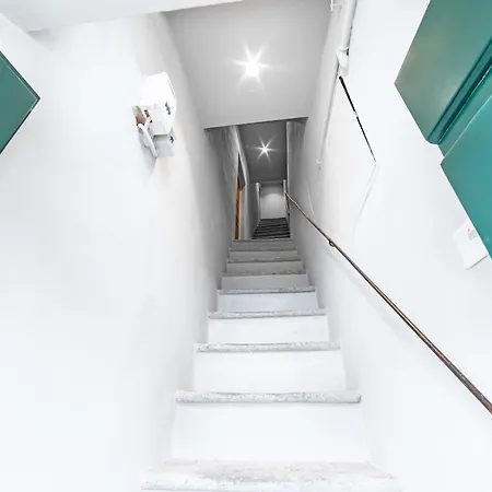 Modern In The Heart Of Lucca! Apartment *